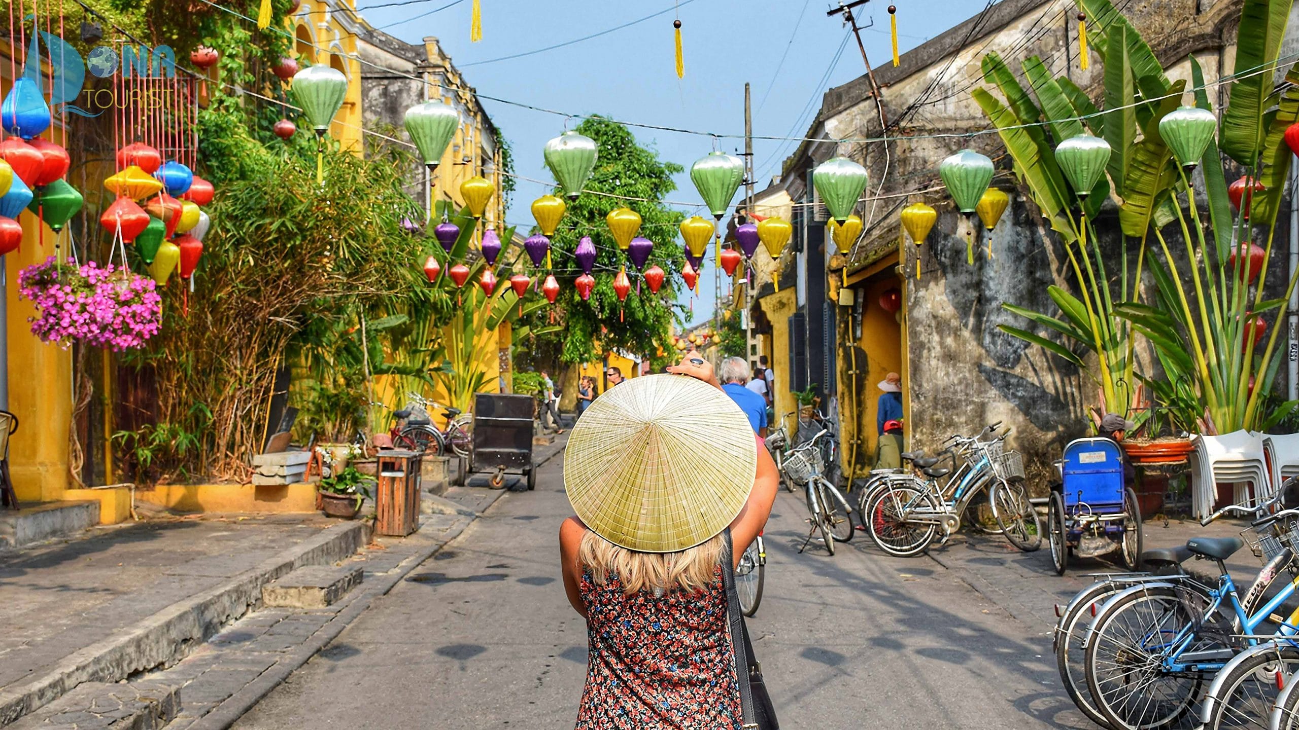 Street life Hoi An